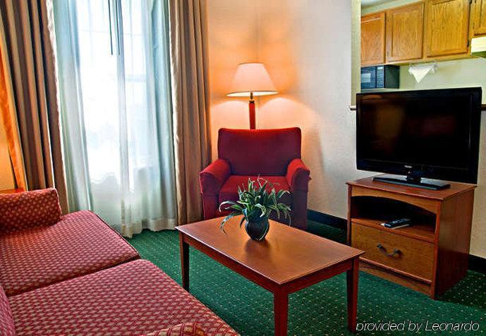 Towneplace Suites By Marriott St. Petersburg Clearwater Oda fotoğraf